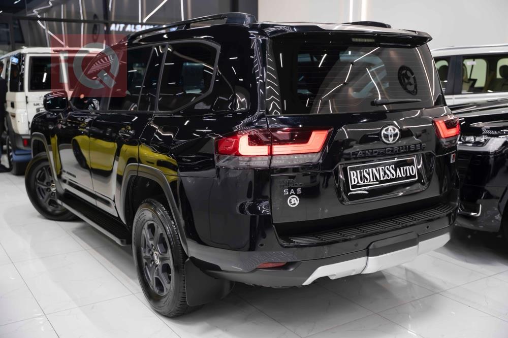 تويوتا لاندكروزر